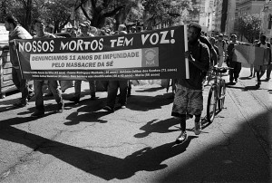 Povo da rua se manifesta contra impunidade da chacina da Sé - Crédito: Luiz Abreu